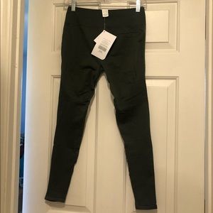 Forest Green Fabletics Seamless Legging - Small